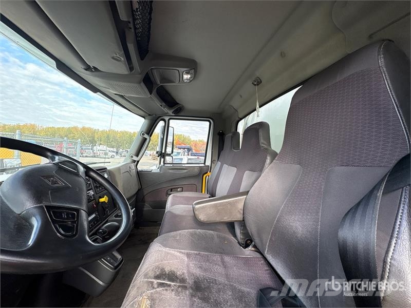 International 4300 Kravas automašīnas - refrižeratori