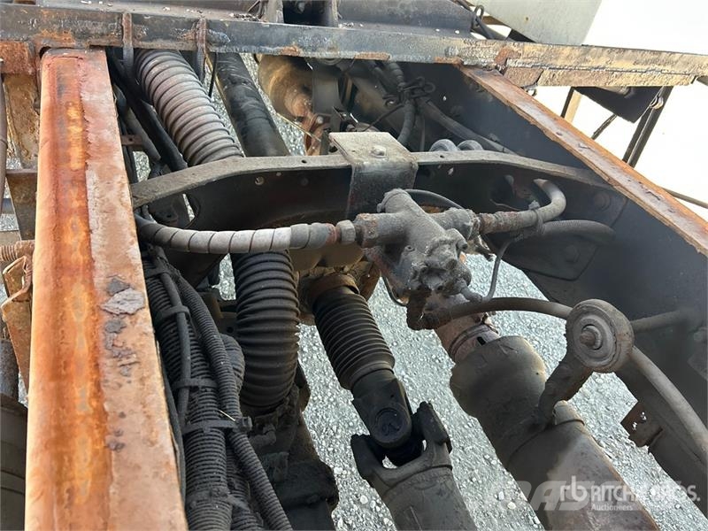 International 4300 Tipper trucks