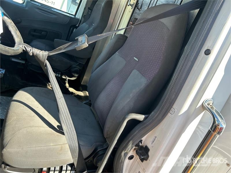 International 4300 Pick up/Dropside