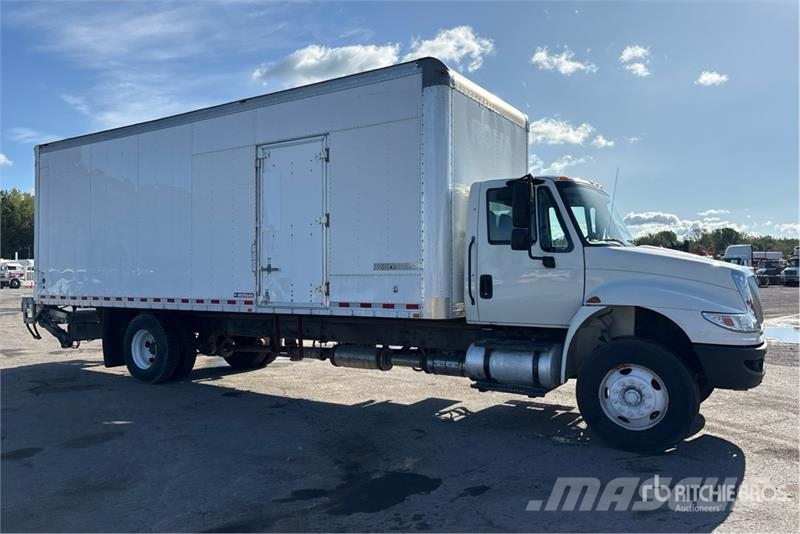 International 4300 ボックスボディー、ウイング、箱車