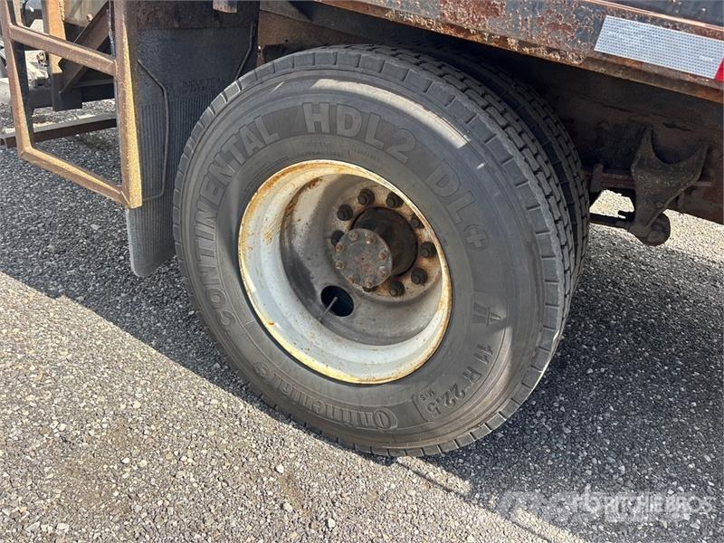 International 4300 Municipal / general purpose vehicles