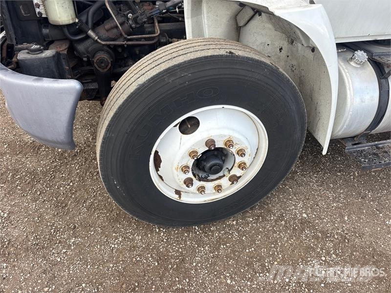 International 4300 Грузовики-Фургоны