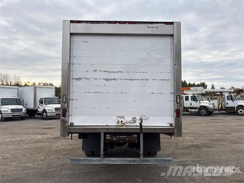 International 4300 Грузовики-Рефрижераторы