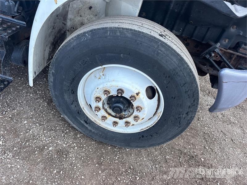 International 4300 Грузовики-Фургоны