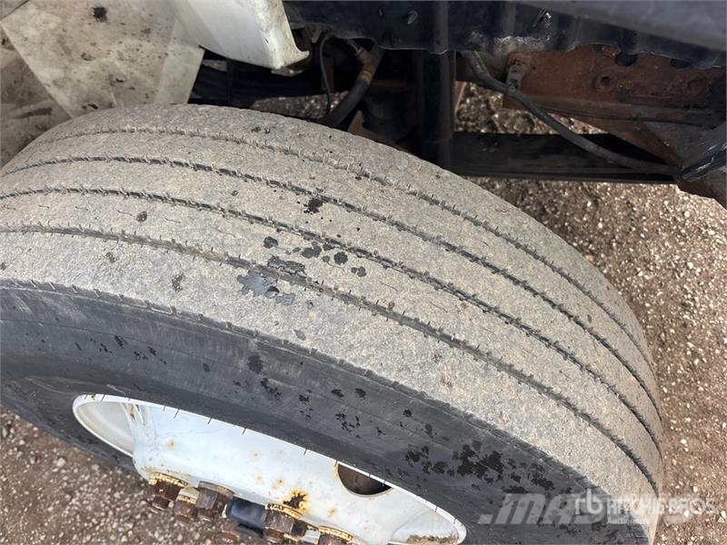International 4300 Грузовики-Фургоны