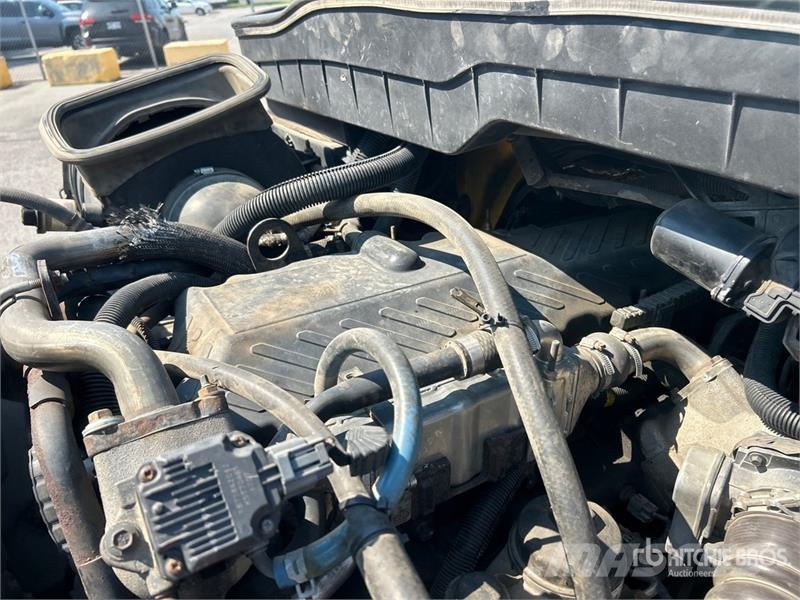 International 4300 Самосвал