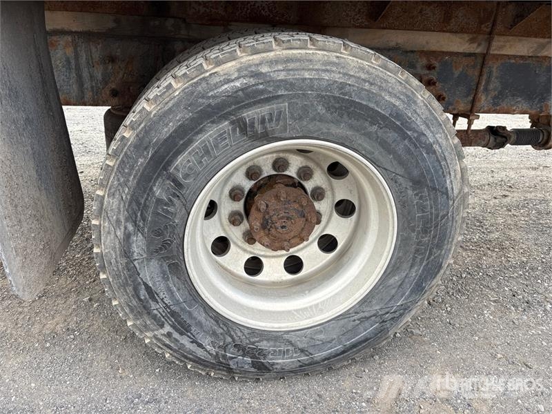International 4300 Kravas automašīnas - refrižeratori