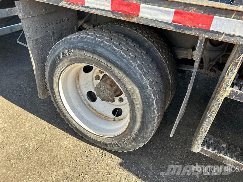 International 4300 Tipper trucks