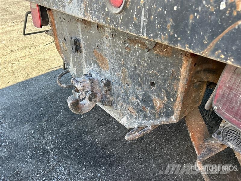 International 4300 Tipper trucks