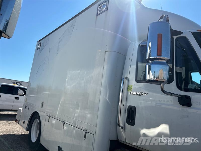 International 4300 Pick up/Dropside
