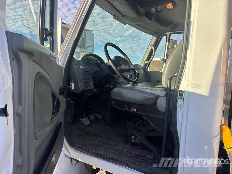 International 4300 Kiper tovornjaki