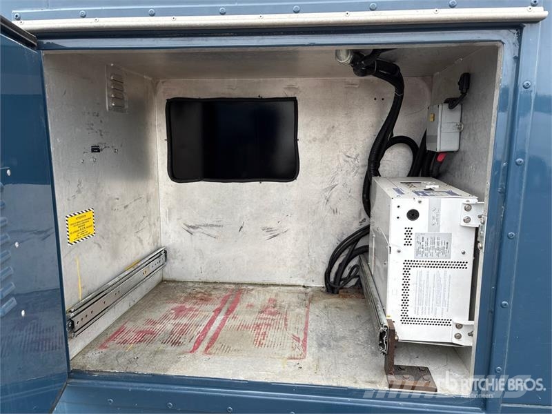 International 4300 Pickup/Pritschenwagen