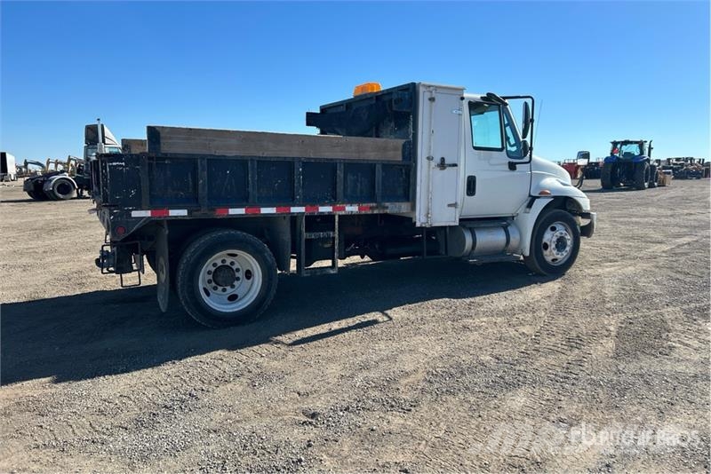International 4300 Tipper trucks