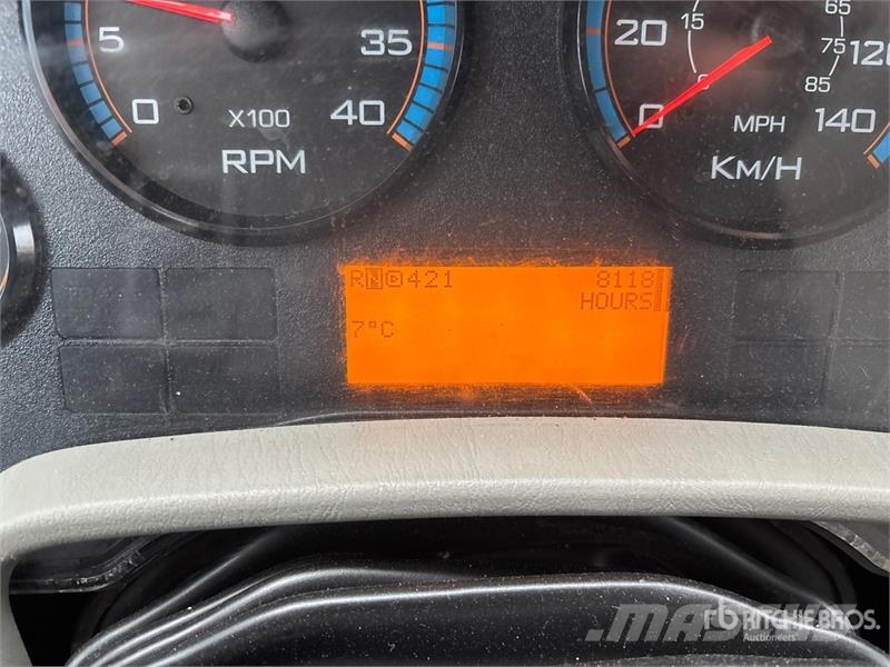 International 4300 Грузовики-Рефрижераторы