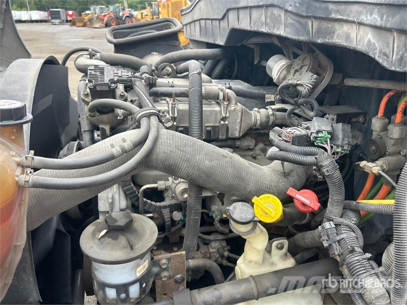 International 4300 Flakbilar/Pickuper