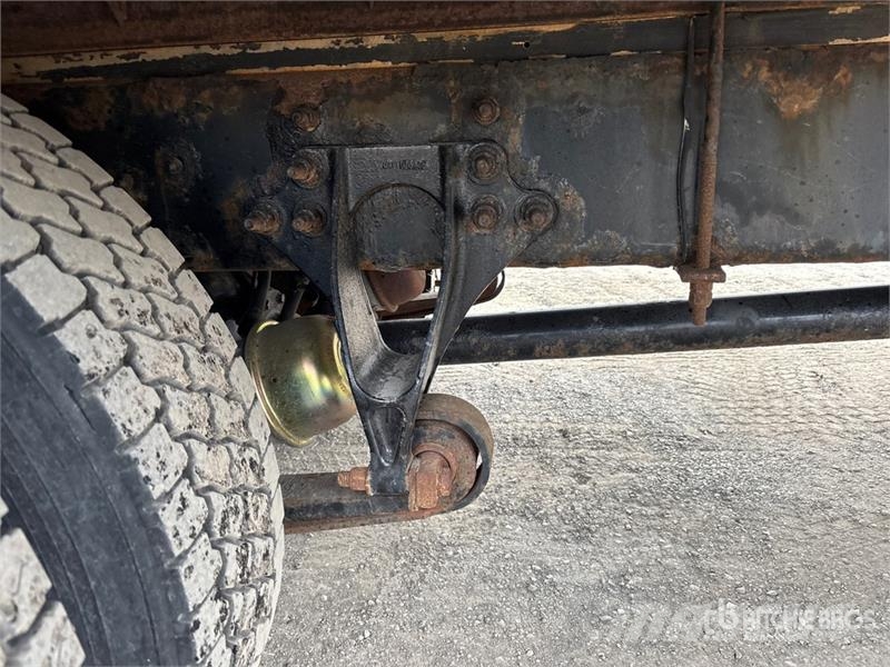 International 4300 Грузовики-Рефрижераторы