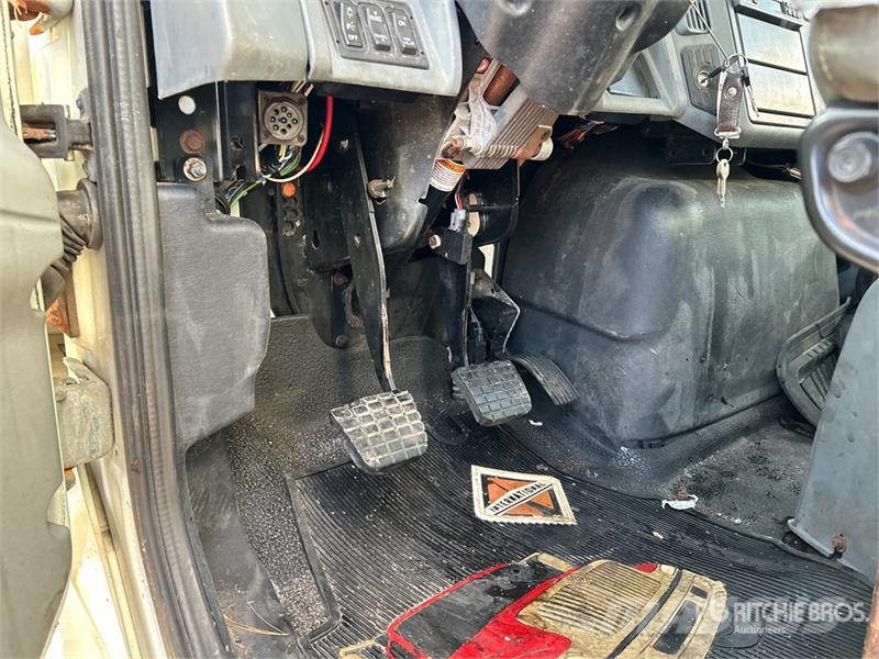 International 4300 Autocamioane