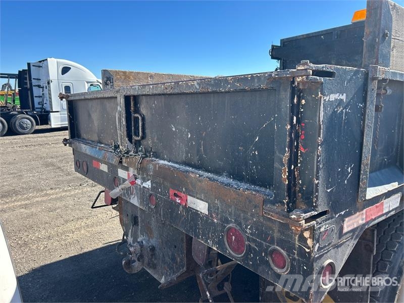International 4300 Tipper trucks