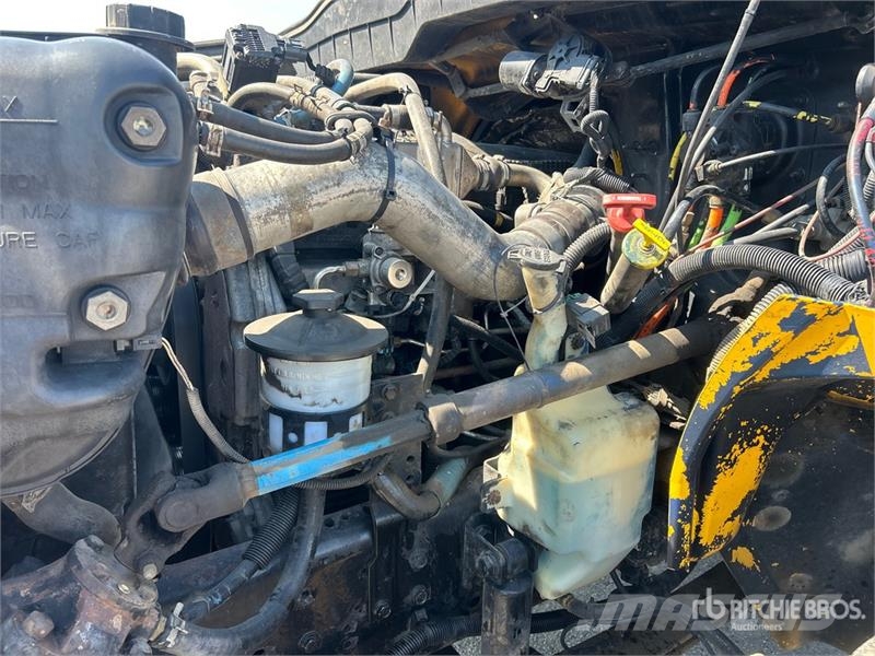 International 4300 Самосвал