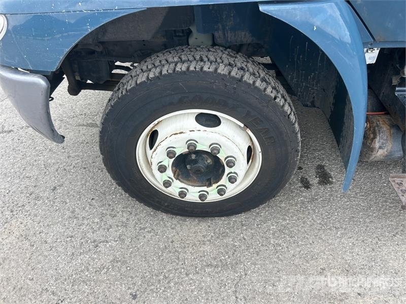 International 4300 Flakbilar/Pickuper