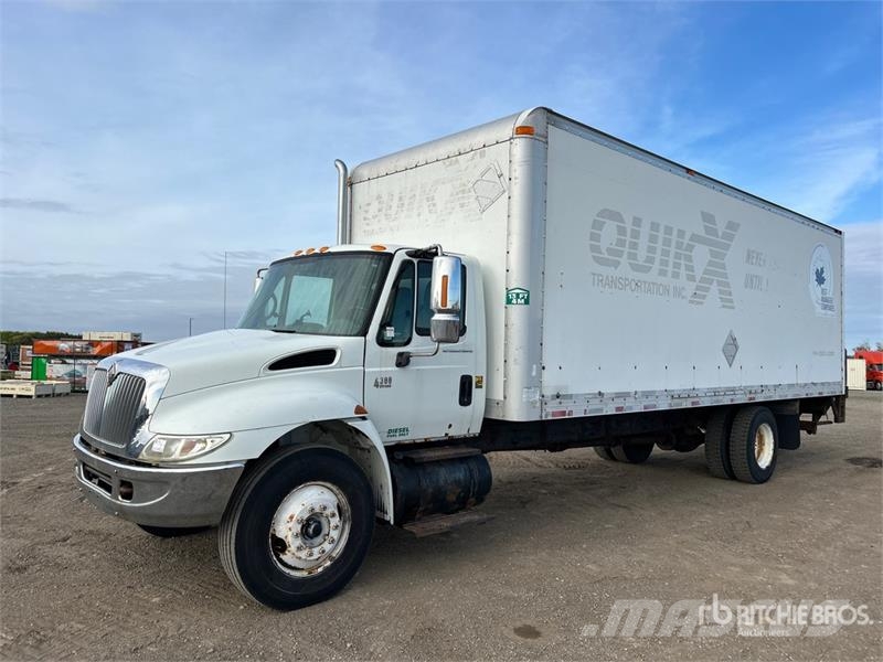 International 4300 Autocamioane