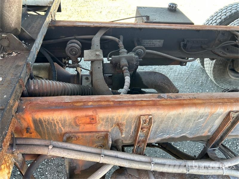 International 4300 Tipper trucks