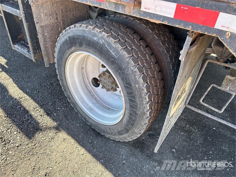 International 4300 Tipper trucks