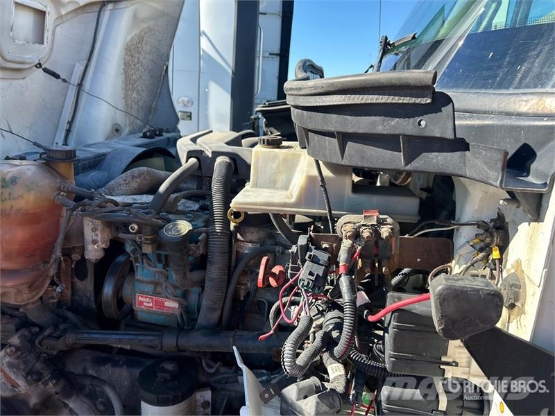 International 4300 Tipper trucks