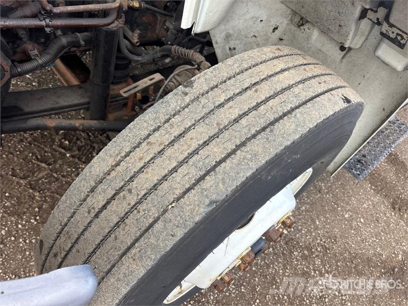 International 4300 Грузовики-Фургоны