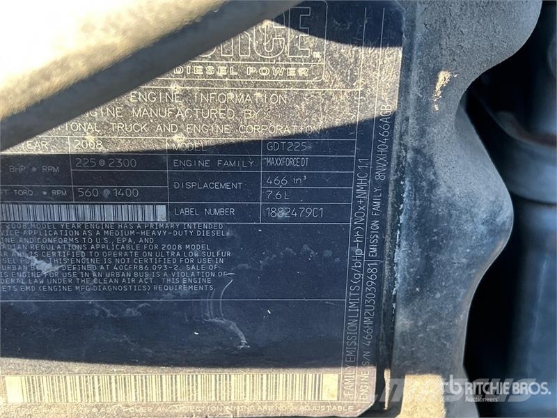 International 4300 Furgoonautod
