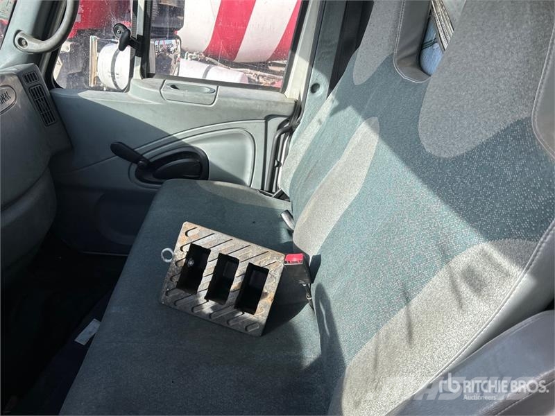 International 4300 Autocamioane
