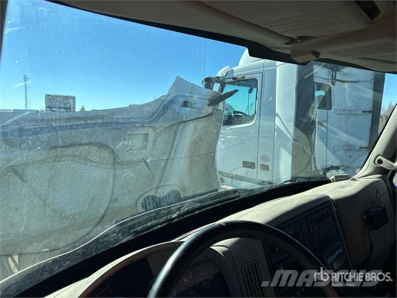 International 4300 Tipper trucks