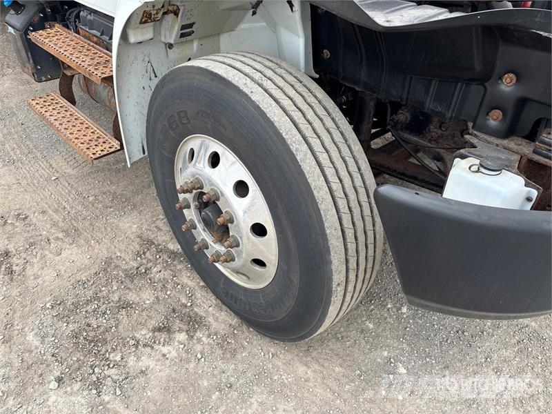 International 4300 Грузовики-Рефрижераторы