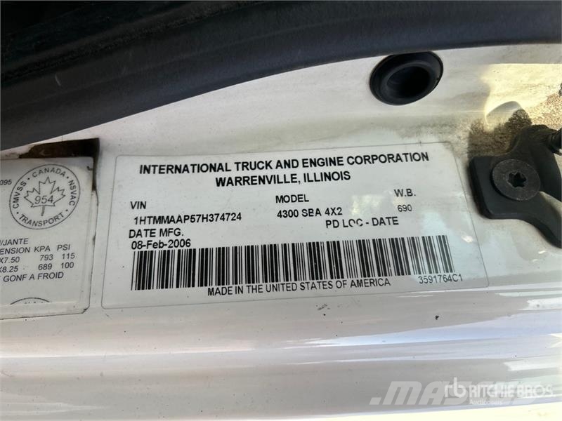 International 4300 Autocamioane