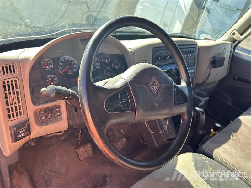 International 4300 Tipper trucks