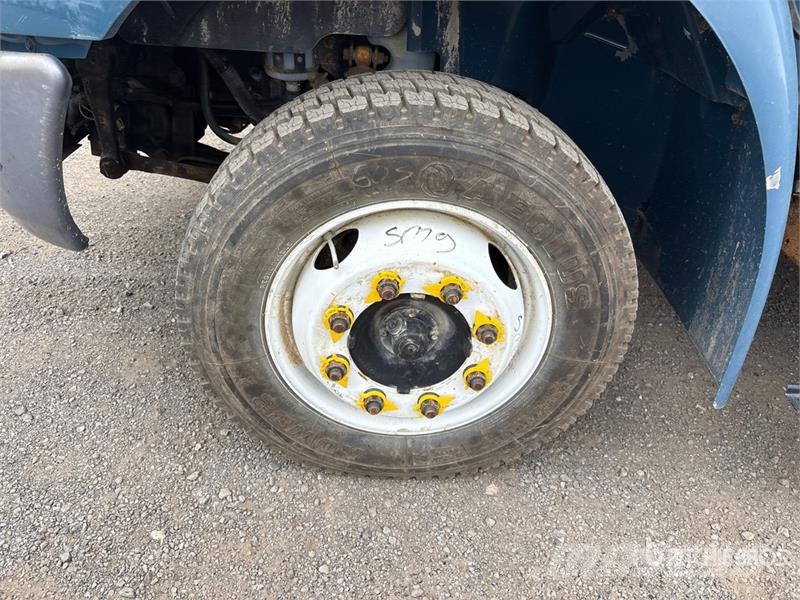 International 4300 4x2 Utility Truck Prekucniki
