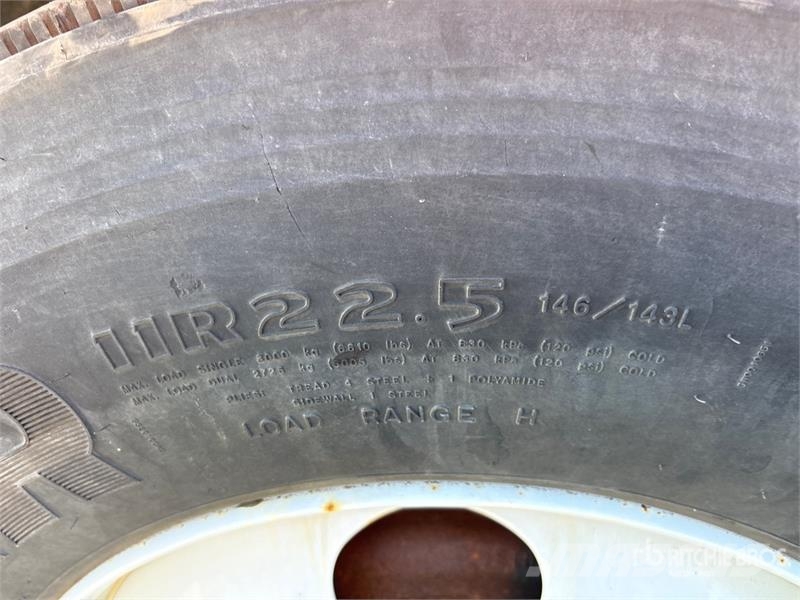 International 4300 SBA Pickup/Sideaflæsning