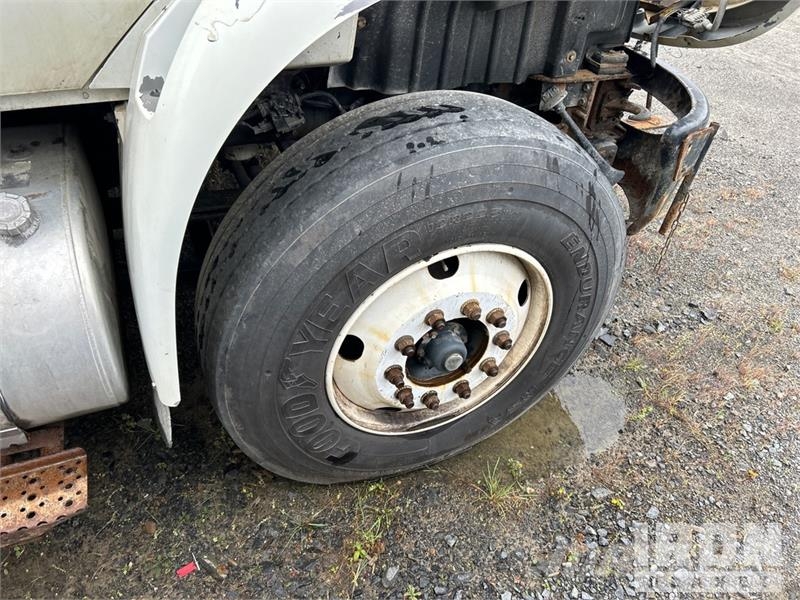 International 4400 Plataformas aéreas montadas em camião