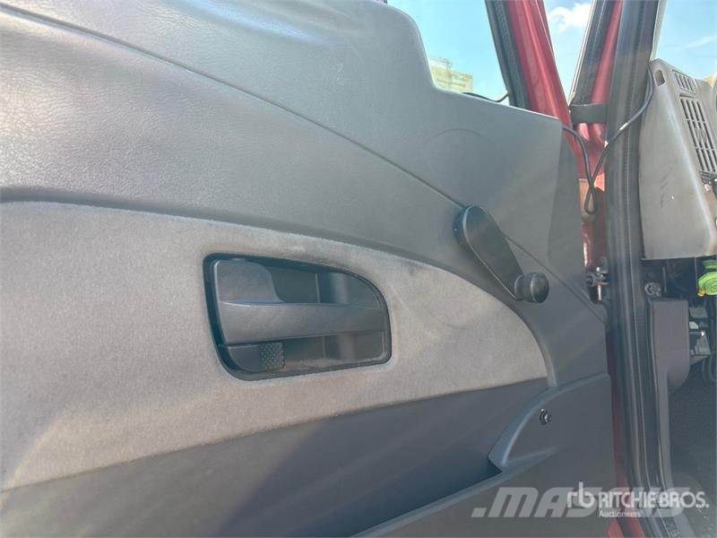 International 4400 SBA 3000 gal 4x2 Propane Delivery Truck Other trucks