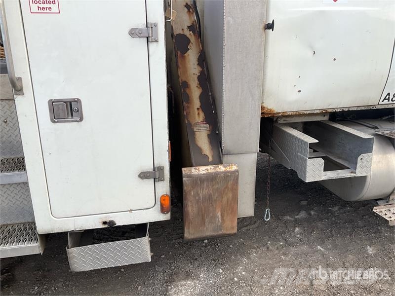 International 4400 SBA Avtokošare
