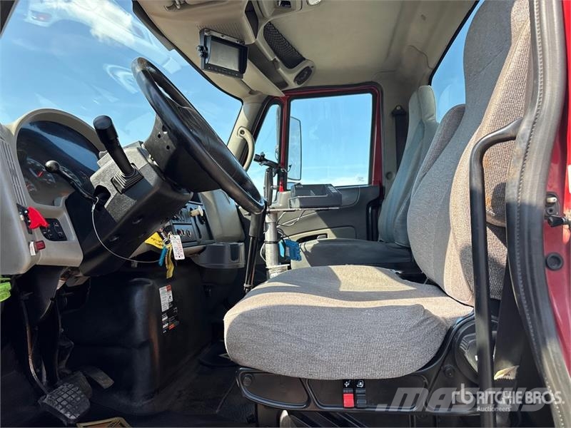 International 4400 SBA 3000 gal 4x2 Propane Delivery Truck Other trucks