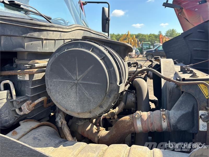 International 4400 SBA 3000 gal 4x2 Propane Delivery Truck Other trucks