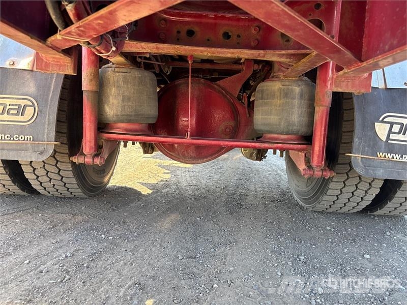 International 4400 SBA 3000 gal 4x2 Propane Delivery Truck Other trucks