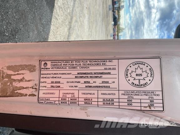 International 4400 SBA Avtokošare