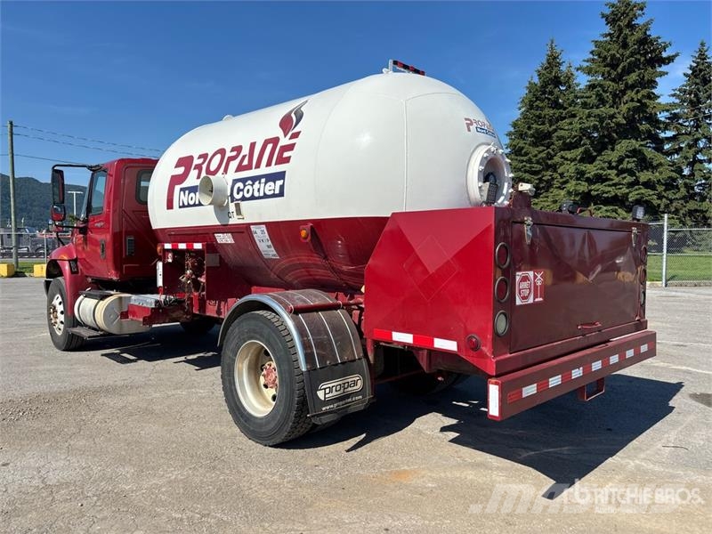International 4400 SBA 3000 gal 4x2 Propane Delivery Truck Other trucks