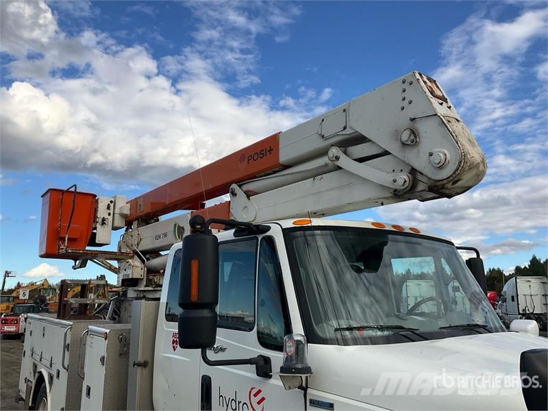 International 4400 SBA Avtokošare