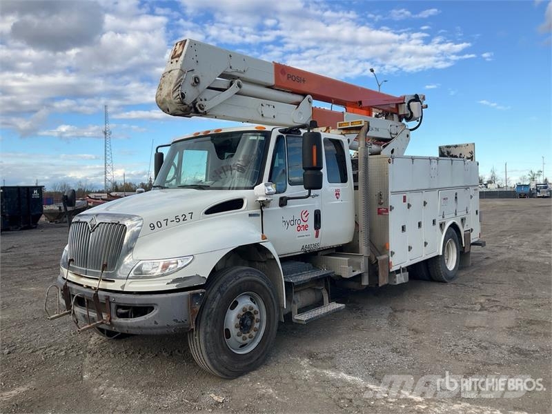 International 4400 SBA Avtokošare