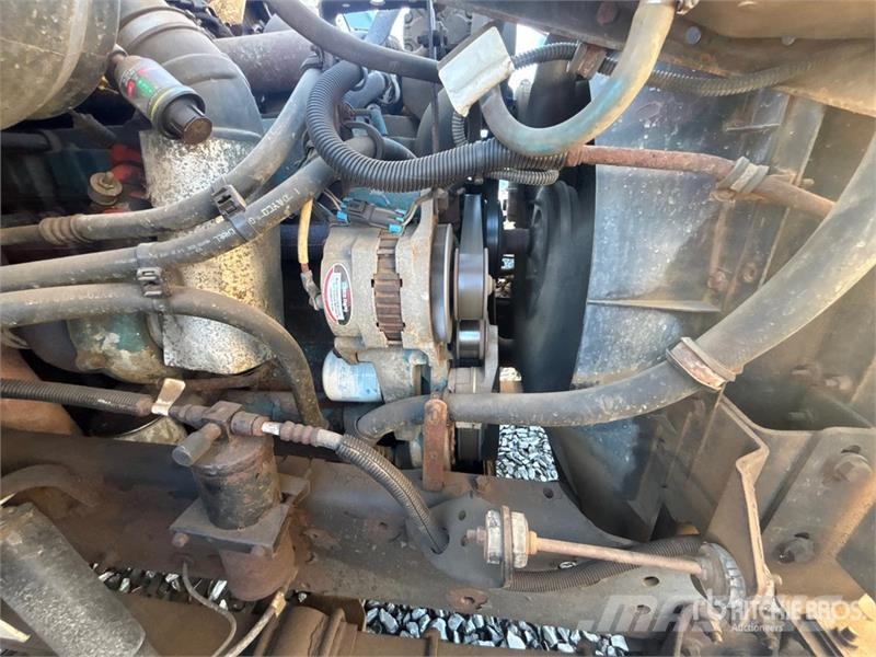 International 4700 Самоскиди