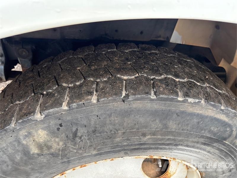 International 4700 Ielu tīrāmās mašīnas