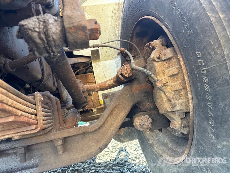 International 4700 Самоскиди